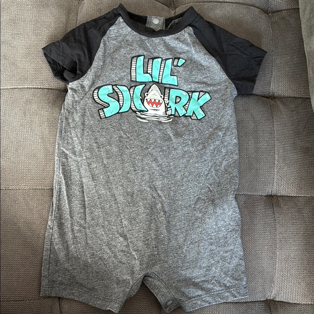 Perfect condition Hurley shorty romper size 12m